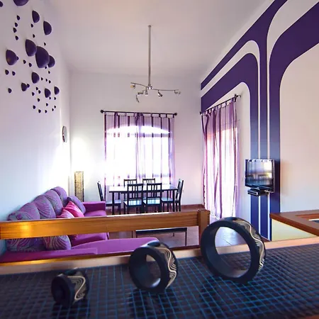 Prázdninový dům Kalmahouse, Con Piscina Y Wifi Cerca Del Mar Corralejo