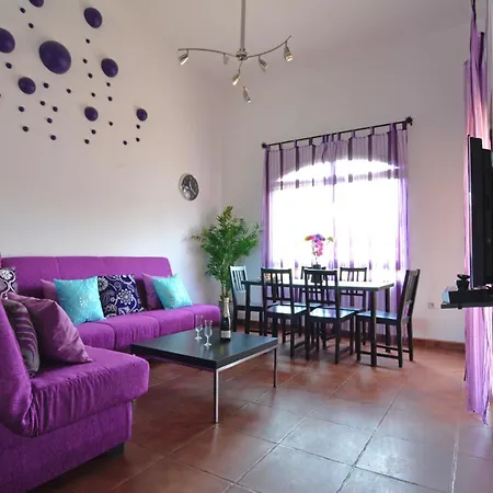 Kalmahouse, Con Piscina Y Wifi Cerca Del Mar