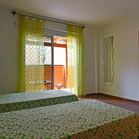 Kalmahouse, Con Piscina Y Wifi Cerca Del Mar *