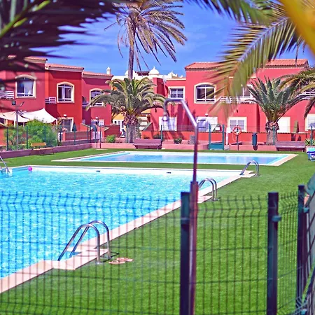 Kalmahouse, Con Piscina Y Wifi Cerca Del Mar *