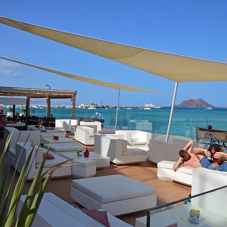 Prázdninový dům Kalmahouse, Con Piscina Y Wifi Cerca Del Mar
