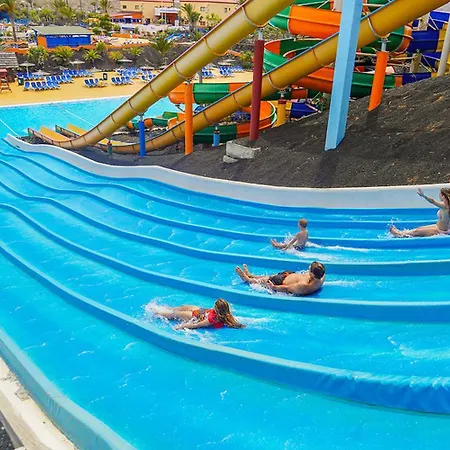 Prázdninový dům Kalmahouse, Con Piscina Y Wifi Cerca Del Mar *
